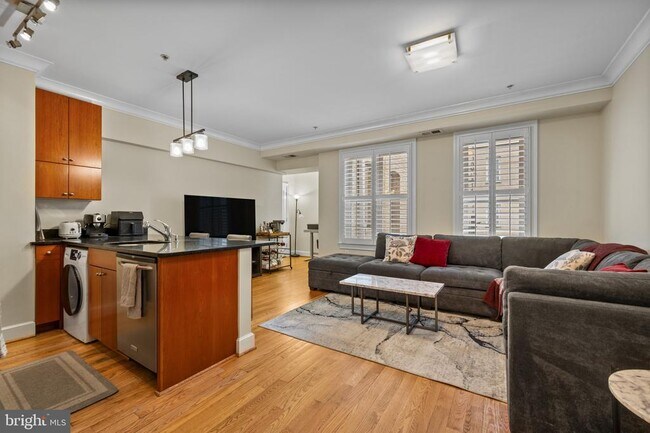 Photo - 1121 24th St NW Apartment Unit 108