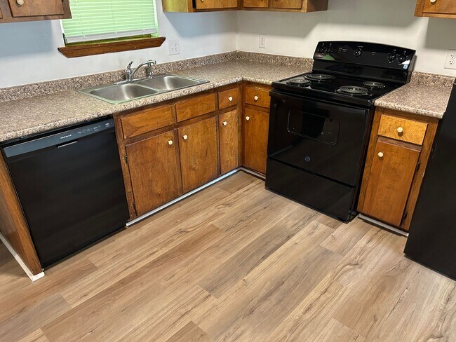 Photo - 144/146 Deer Creek Dr Unit 144 Deer Creek Dr