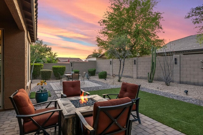 Photo - 16048 W Papago St