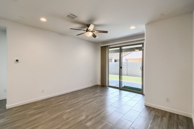 8917 W Palo Verde Dr