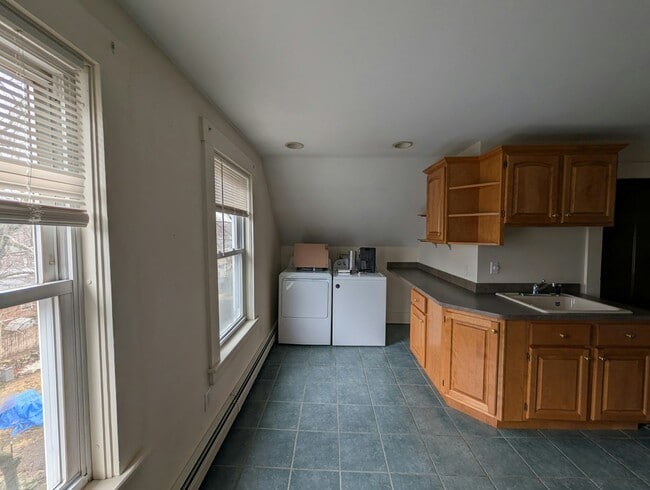 Photo - 275 Elm St Unit 3