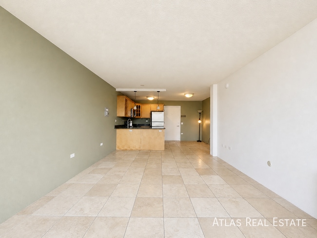 Photo - 909 Logan St