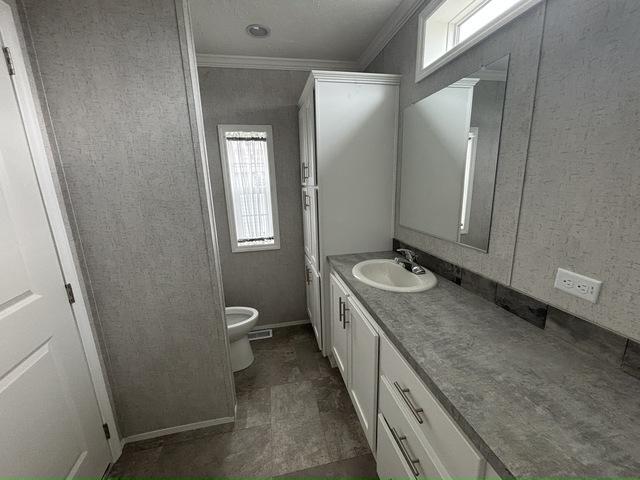 Photo - 1232 Maplewood Dr