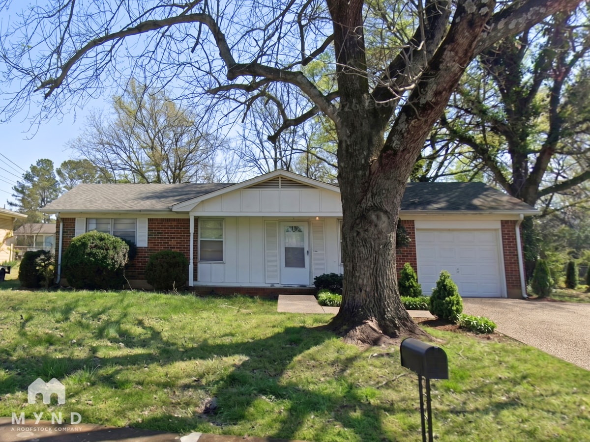 Photo - 14015 SW Wyandotte Dr