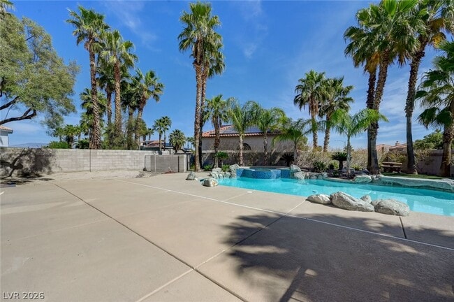 Photo - 3800 Beacon Point St