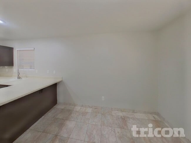 Photo - 42028 W Sunland Dr