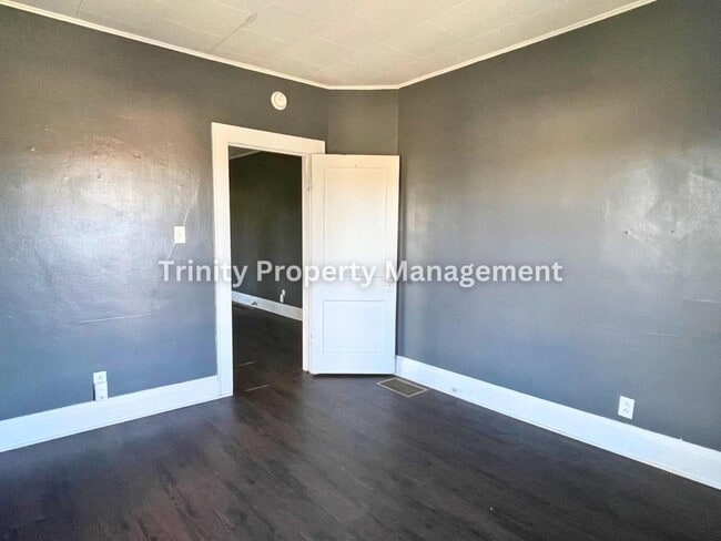 Photo - 1308 Hillcrest Ct