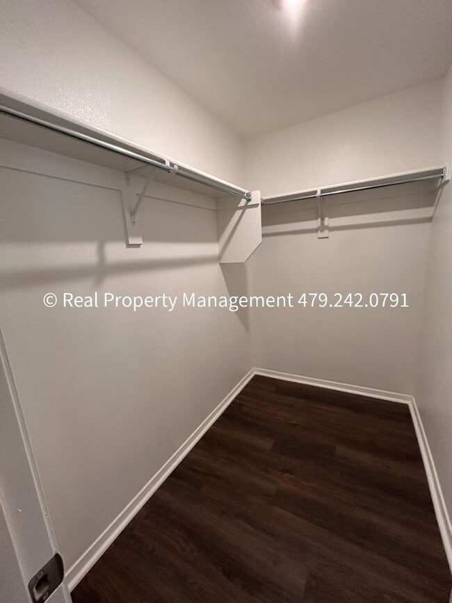 Photo - 10640 Cedar Wy