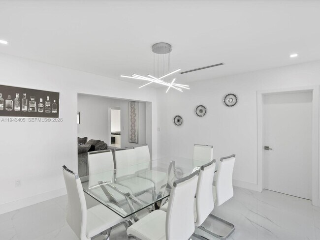 Photo - 4901 Grant St