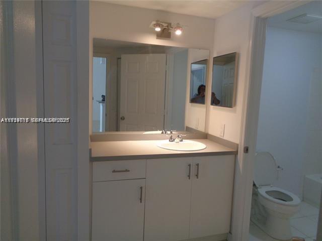 Photo - 2442 Centergate Dr Unit 205