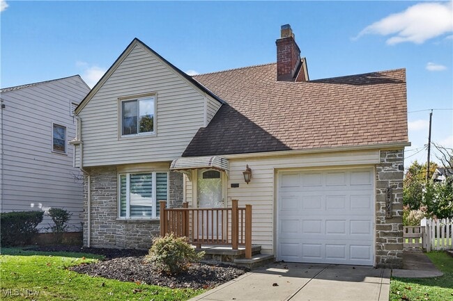 Photo - 2520 Laurelhurst Rd