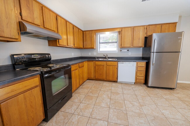 Photo - 200 Harvard Rd