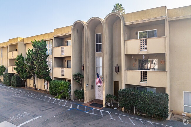 Entrada - Centre Towers Apartments