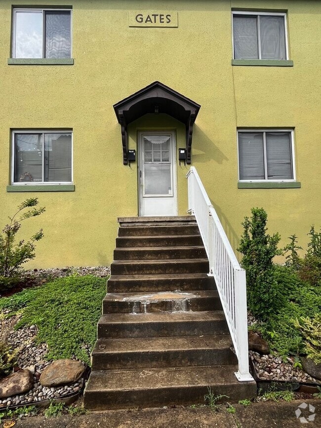 Building Photo - 1612 Franklin Ave Unit C Rental