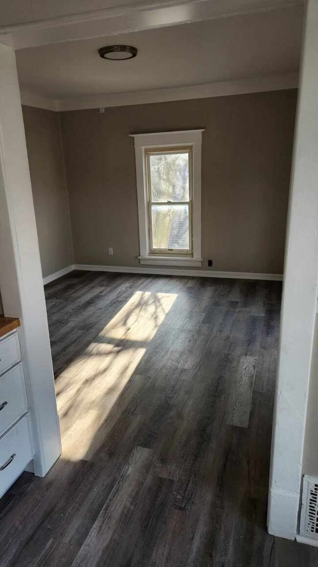 Photo - 116 N Summit St Unit 1