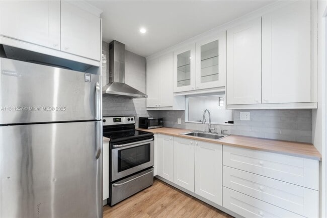 Photo - 4341 NW 16th St Condo Unit 206