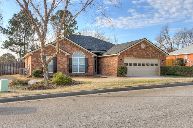 Photo - 907 Stoneview Ct