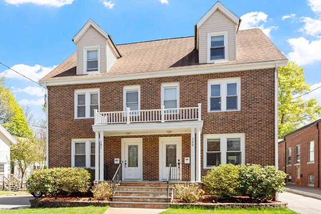 Photo - 129 Washington St