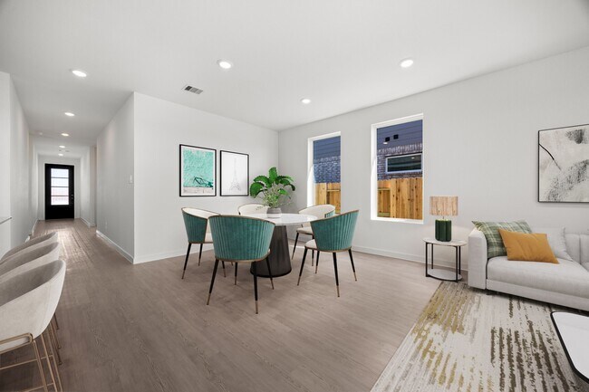 Photo - 28947 Rustic Robin Ln