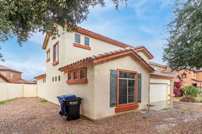 Photo - 2644 E Chester Dr