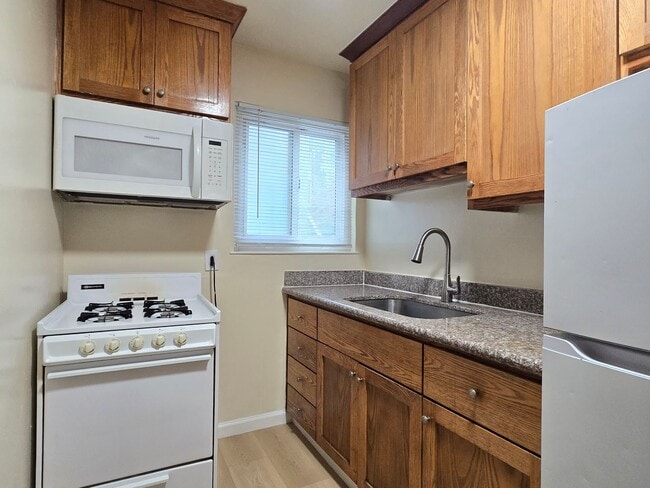 Photo - 623 Buckeye St Unit 1