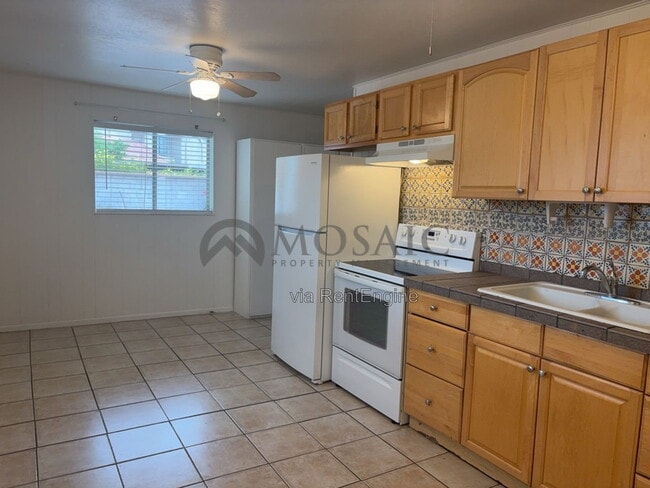 1425 N 85th Pl Unit 4