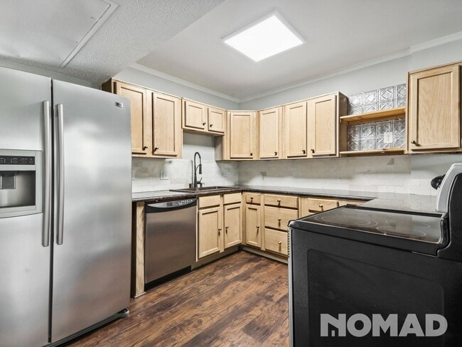 Photo - 2908 Country Pl Cir