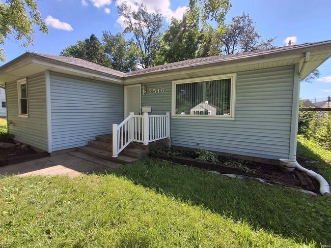 Photo - 3516 Central Dr