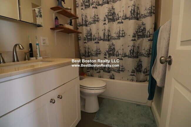 Photo - 9 Marney St Unit 3
