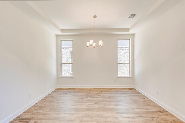 Photo - 1912 Windy Riv Path