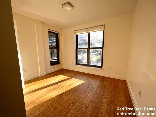 Photo - 40 Malvern St Unit 108