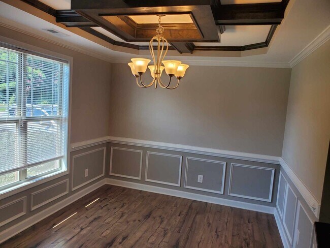 Photo - 4 bedroom available for move in August 1st...