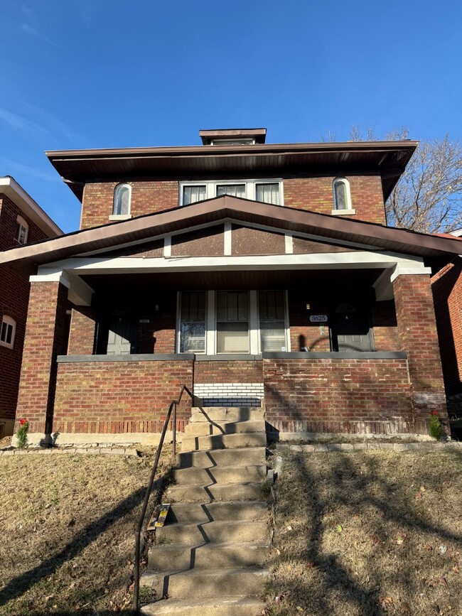 Tower Grove South Duplex for RENT!!! - Tower Grove South Duplex for RENT!!! House