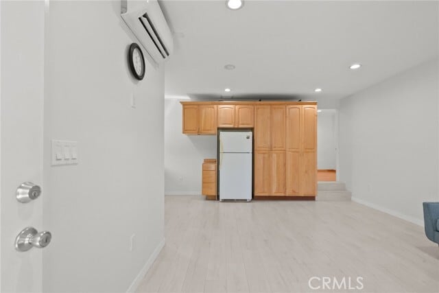 Photo - 7815 Allott Ave