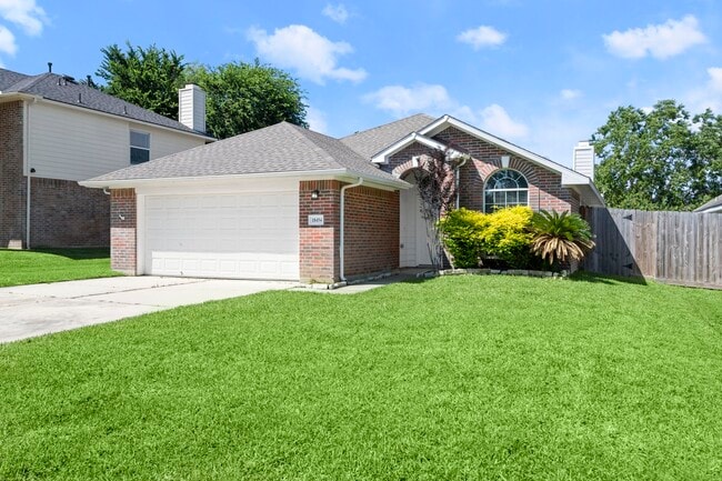 Photo - 18454 Sunrise Pines Dr
