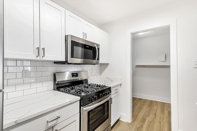 Building Photo - RADIUS Duluth