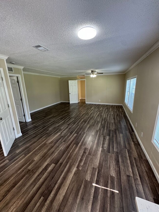 Photo - Navarre Home for rent!