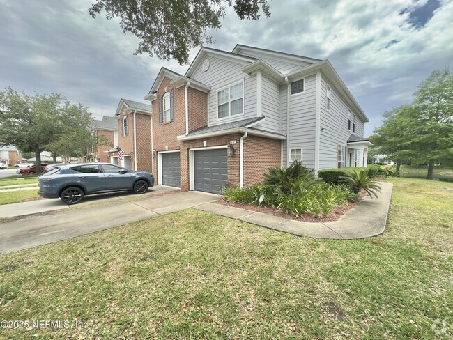 Building Photo - 3737 Windmaker Way Rental