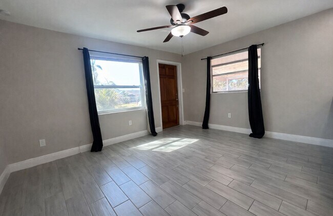 917/919 Freemont St & 3304/3306 Edgewood Ave