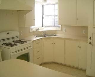 Photo - "Charming 2-Bedroom Home in Lubbock with Spacious 1318 Sq Ft Layout!"