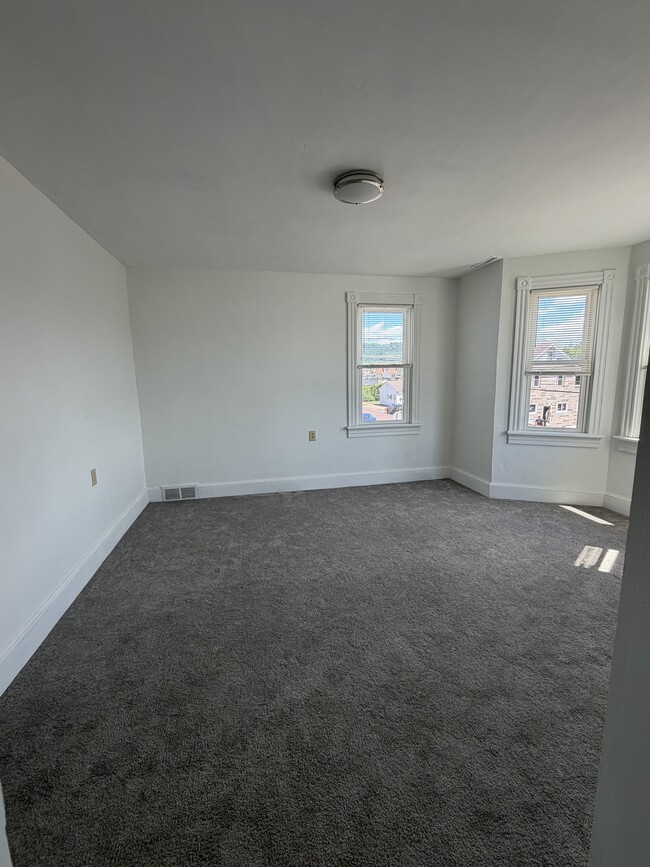Photo - 1202 2nd Ave