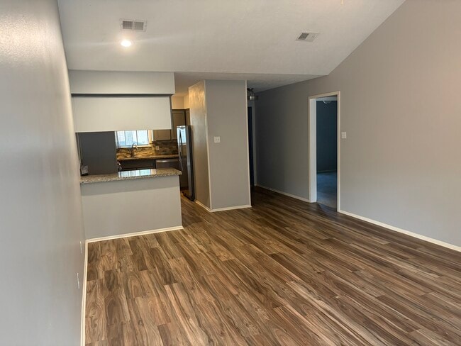 Photo - 17 Capewood Ct