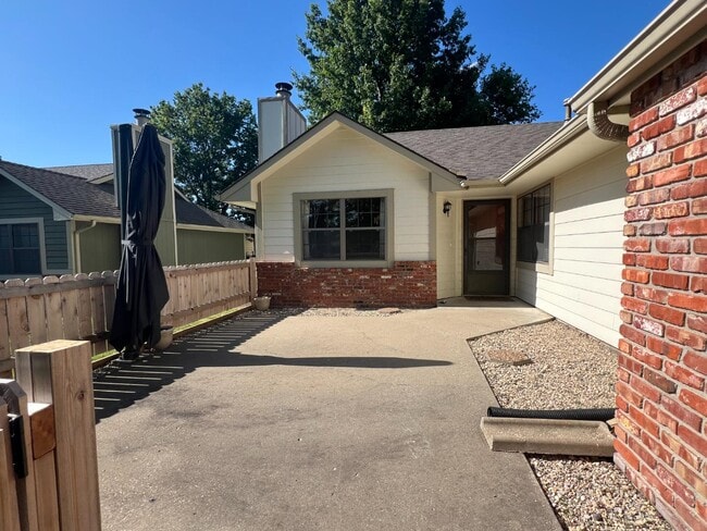 Photo - 3726 Pinnacle Ct