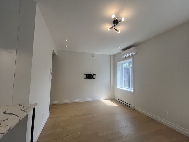 Photo - 5080 Circle Rd Unit 204
