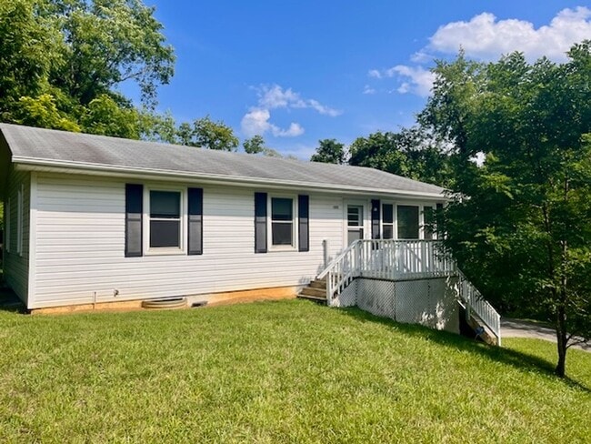 Photo - 1480 Boxwood Dr