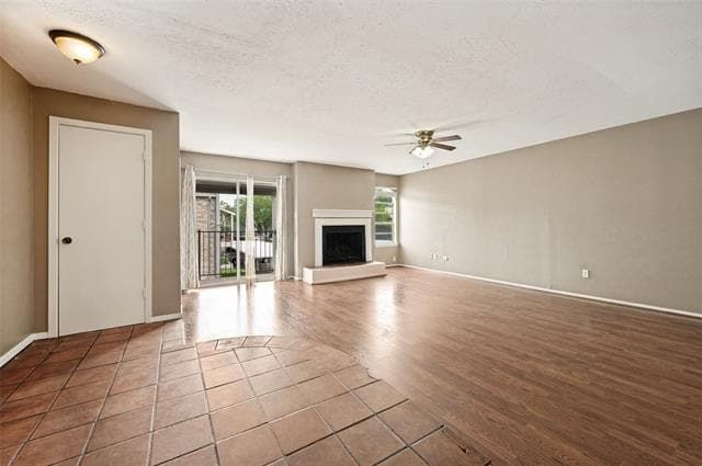 Photo - 6005 Danbury Ln Unit 202