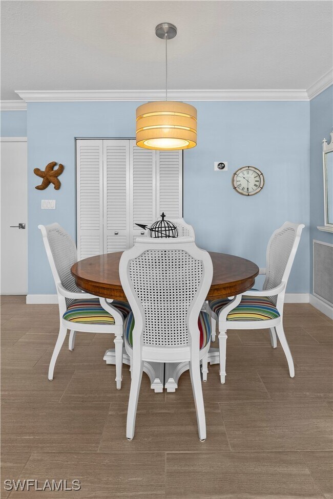 Photo - 240 Seaview Ct Unidad 413