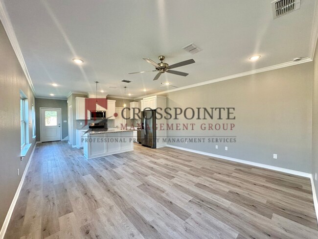 Photo - 3 Bedroom 2.5 Bathroom Townhomes at Villa Rosa!