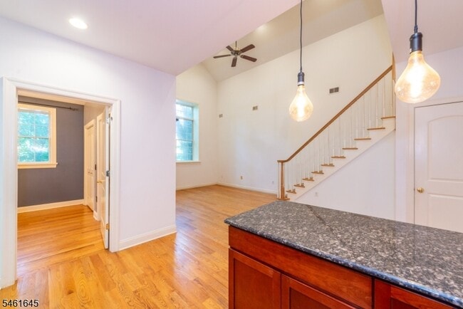 186 Walnut St Unit 110