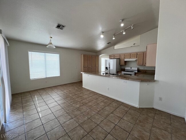 Building Photo - 7100 Junction Village Ave